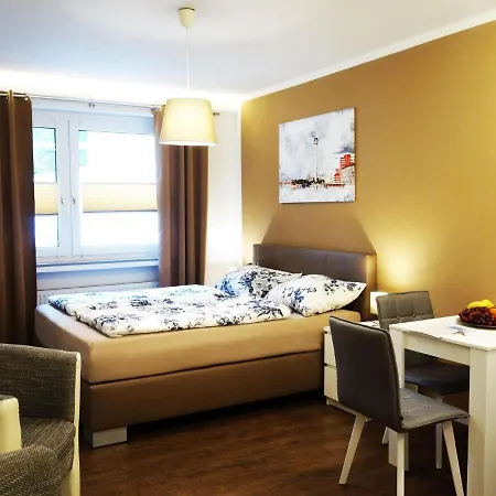 Lovely Apartment In Duesseldorf With Balcony * دوسلدورف